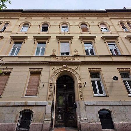 Artlovers' Flat - Kazinczy Street Budapest Ngoại thất bức ảnh